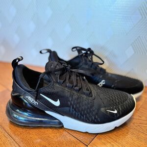 Nike Mens Air Max 270 AH8050-002 Black Running Shoes Sneakers Size 9.5